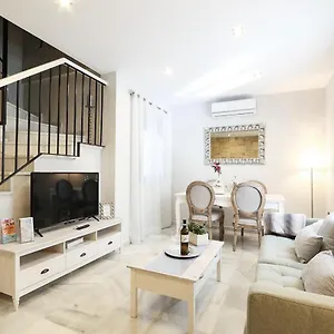 https://little-libertad.hotelsincadiz.net